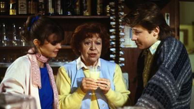 Die Wicherts von nebenan: Staffel 1, Folge 13: Schöne Aussichten