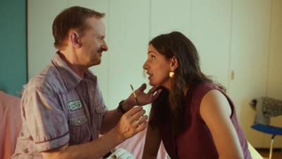 Doppelhaushälfte: Staffel 4, Folge 1: Der Switch