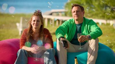 Dr. Nice: Staffel 3, Folge 1: Alte Narben