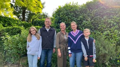 Duell der Gartenprofis: Staffel 2022, Folge 14: Ein neuer Garten für Familie Kossey Duell der Gartenprofis: Staffel 2022, Folge 14: Ein neuer Garten für Familie Kossey