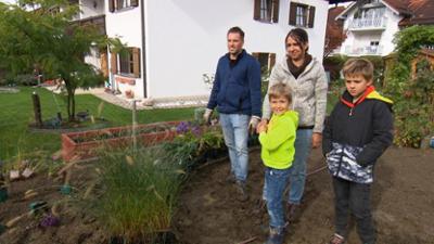 Duell der Gartenprofis: Staffel 2024, Folge 5: Ein gemütlicher Garten für Familie Schwinghammer