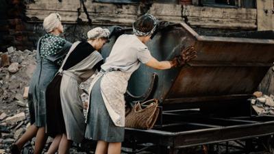 Ein Tag in ...: Staffel 3, Folge 1: Ein Tag in Dresden 1946