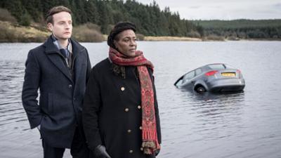 Ellis: Staffel 1, Folge 1: Blut und Wasser