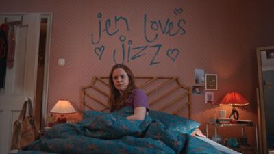 Extraordinary: Staffel 1, Folge 8: Überraschung! 