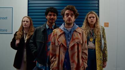 Extraordinary: Staffel 2, Folge 4: Lassen wir´s krachen? 