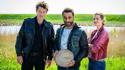 Friesland: Staffel 3, Folge 8: Tief im Dreck Friesland: Staffel 3, Folge 8: Tief im Dreck