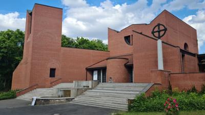 Gottesdienste: Staffel 2026, Folge 33: Himmelhoch und tief verwurzelt 