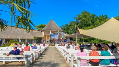 Gottesdienste: Staffel 2025, Folge 33: Gastfreundschaft Gottesdienste: Staffel 2025, Folge 33: Gastfreundschaft
