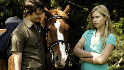 H2O - Plötzlich Meerjungfrau: Staffel 2, Folge 9: Hochmut kommt vor dem Fall