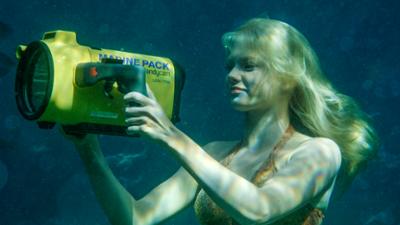 H2O - Plötzlich Meerjungfrau: Staffel 1, Folge 10: Der Filmpreis