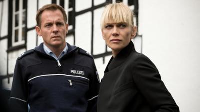 Helen Dorn: Staffel 3, Folge 1: Nach dem Sturm