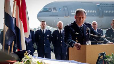 High-Flyers: Staffel 1, Folge 5: Panda-Diplomatie