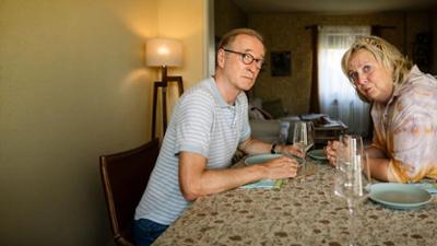 I don't work here: Staffel 1, Folge 5: Homeoffice