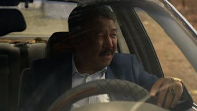 Infiniti: Staffel 1, Folge 6: Auf der anderen Seite des Spiegels Infiniti: Staffel 1, Folge 6: Auf der anderen Seite des Spiegels