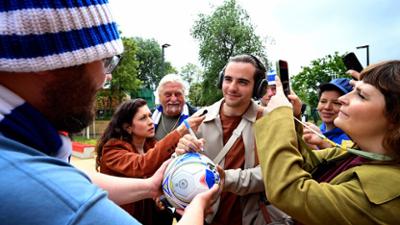 Jenseits der Spree: Staffel 5, Folge 6: Abseits