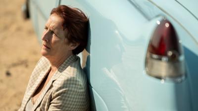Killing Eve: Staffel 4, Folge 4: Es ist eine Qual und ich bin ausgehungert