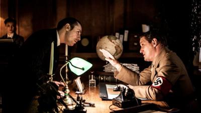 Komplizen des Bösen - Hitlers Helfer: Staffel 1, Folge 4: 1933-1938: Faszination und Gewalt