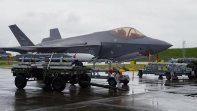 Krieg der Zukunft: Staffel 1, Folge 2: Schlacht über den Wolken