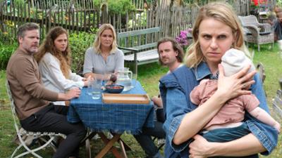 Lena Lorenz: Staffel 10, Folge 1: Vertauscht (1)