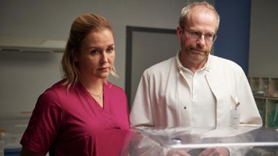Lena Lorenz: Staffel 9, Folge 3: Krank vor Sorge (1) Lena Lorenz: Staffel 9, Folge 3: Krank vor Sorge (1)