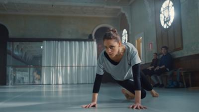 L'Opéra - Dancing in Paris: Staffel 1, Folge 2: Solidarität 