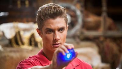 Mako - Einfach Meerjungfrau: Staffel 2, Folge 25: Der Stein im Dreizack