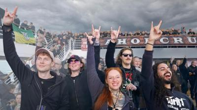 Metal Kreuzfahrt – Headbangen auf hoher See: Staffel 1, Folge 4: Moshpit-Finale an Bord 