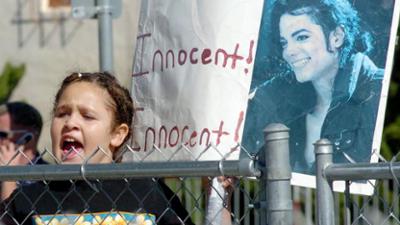 Michael Jackson - Der Jahrhundert-Prozess: Staffel 1, Folge 1: King Of Pop