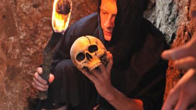 Mythen-Jäger: Staffel 1, Folge 25: Auf der Suche nach König Artus Grab Mythen-Jäger: Staffel 1, Folge 25: Auf der Suche nach König Artus Grab