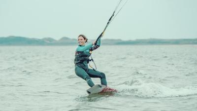 Nord Nord Mord: Staffel 3, Folge 4: Sievers und der Traum vom Fliegen