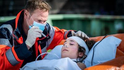 Notruf Hafenkante: Staffel 15, Folge 24: Ich liebe Dich