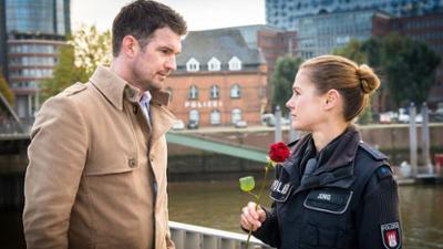 Notruf Hafenkante: Staffel 10, Folge 18: Auf beiden Augen blind Notruf Hafenkante: Staffel 10, Folge 18: Auf beiden Augen blind