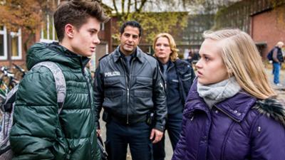 Notruf Hafenkante: Staffel 9, Folge 22: Verhinderte Liebe
