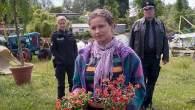 Notruf Hafenkante: Staffel 7, Folge 13: Es grünt so grün Notruf Hafenkante: Staffel 7, Folge 13: Es grünt so grün