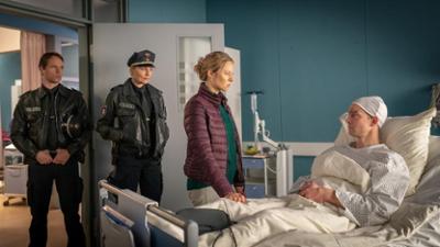 Notruf Hafenkante: Staffel 16, Folge 18: Die Nixe