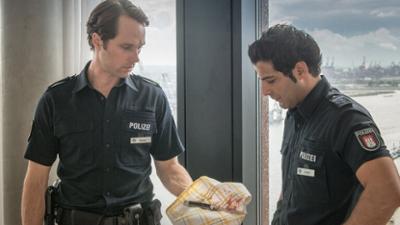 Notruf Hafenkante: Staffel 9, Folge 5: Vater unter Verdacht