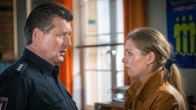 Notruf Hafenkante: Staffel 11, Folge 2: Crystal
