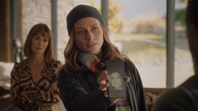 Queenstown Murders - Zum Sterben schön: Staffel 1, Folge 1: Am Abgrund