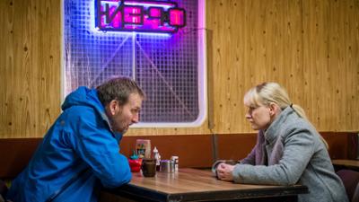 Safe House: Staffel 1, Folge 3: Liebe Safe House: Staffel 1, Folge 3: Liebe