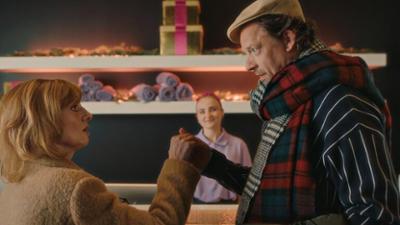 Single Bells: Staffel 2, Folge 9: Robby