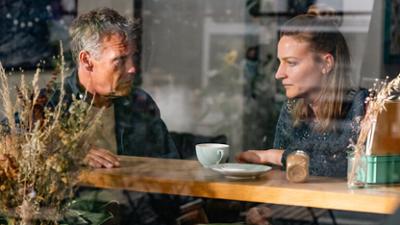 SOKO Köln: Staffel 20, Folge 21: Ungebunden