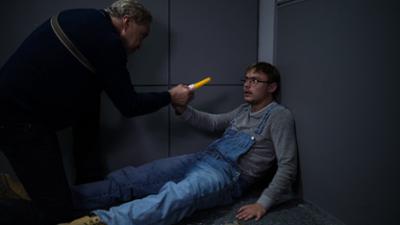 SOKO München: Staffel 32, Folge 16: Machtlos