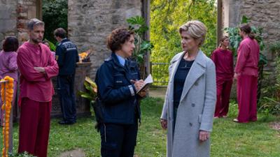 SOKO Stuttgart: Staffel 17, Folge 1: Der Kuss des Frosches