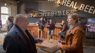 SOKO Wismar: Staffel 15, Folge 9: Der Bierflüsterer SOKO Wismar: Staffel 15, Folge 9: Der Bierflüsterer