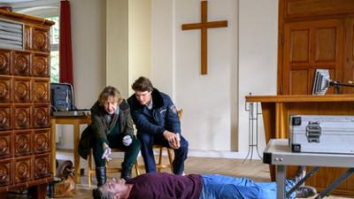 SOKO Wismar: Staffel 19, Folge 25: In Teufels Küche