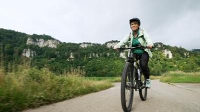 sonntags: Fahrradpilgern auf dem Meinradweg