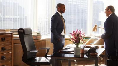 Suits: Staffel 7, Folge 3: Argwohn