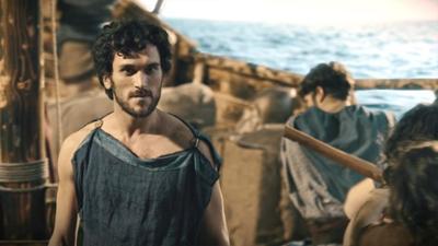 Superhelden: Staffel 1, Folge 1: Odysseus