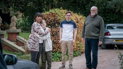 The Bay: Staffel 2, Folge 6: Verbundenheit