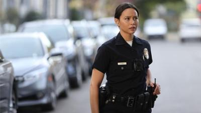 The Rookie: Staffel 3, Folge 7: Feuertaufe